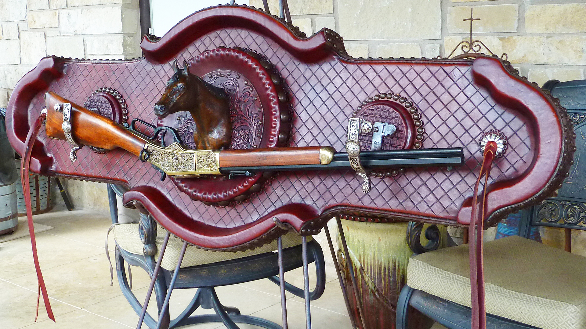 Bronze Quaterhorse Leather Tooled Rifle/Hatrack 1